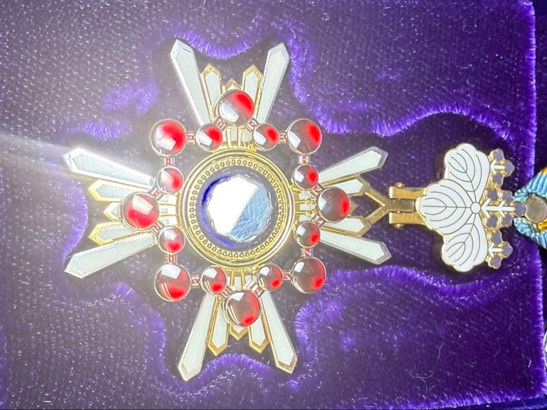 瑞宝双光章 ケース付き 勲章 アンティーク ビンテージ 貴重 希少 骨董品