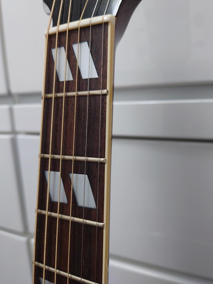 モーリス ギター Morris WD-25 ハミングバード