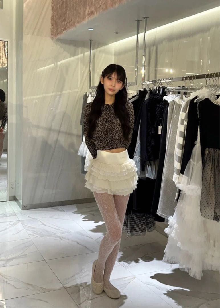 【treatürself】frill mini knit skirt