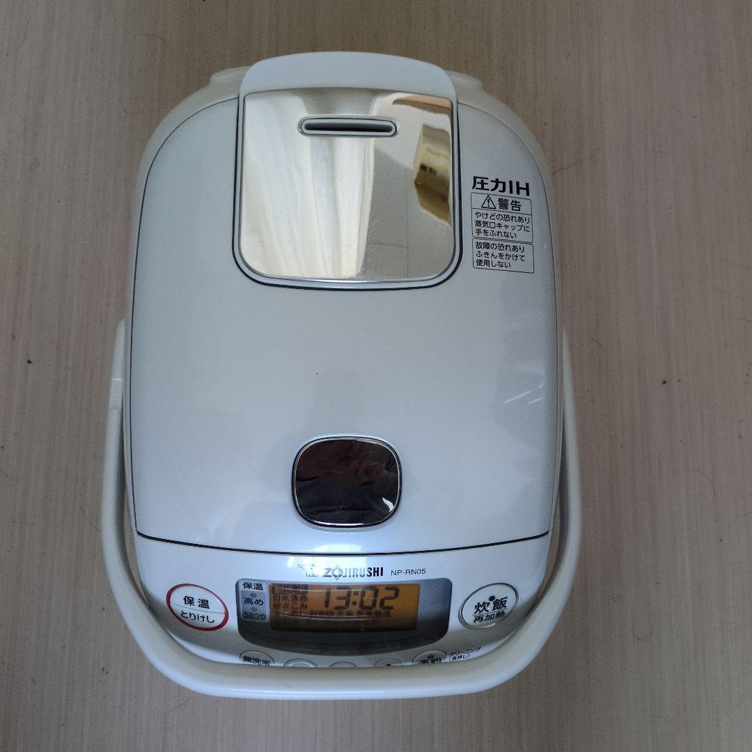 象印炊飯器NP-RN05-WA 3合