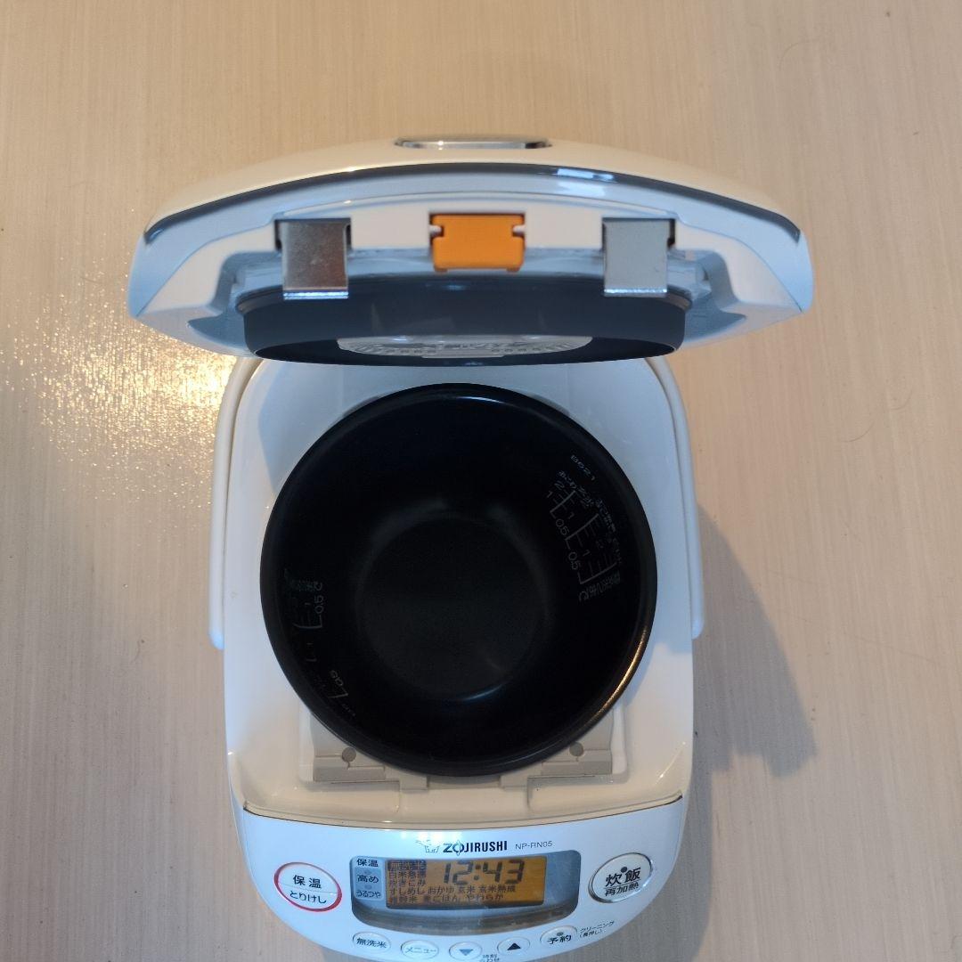 象印炊飯器NP-RN05-WA 3合