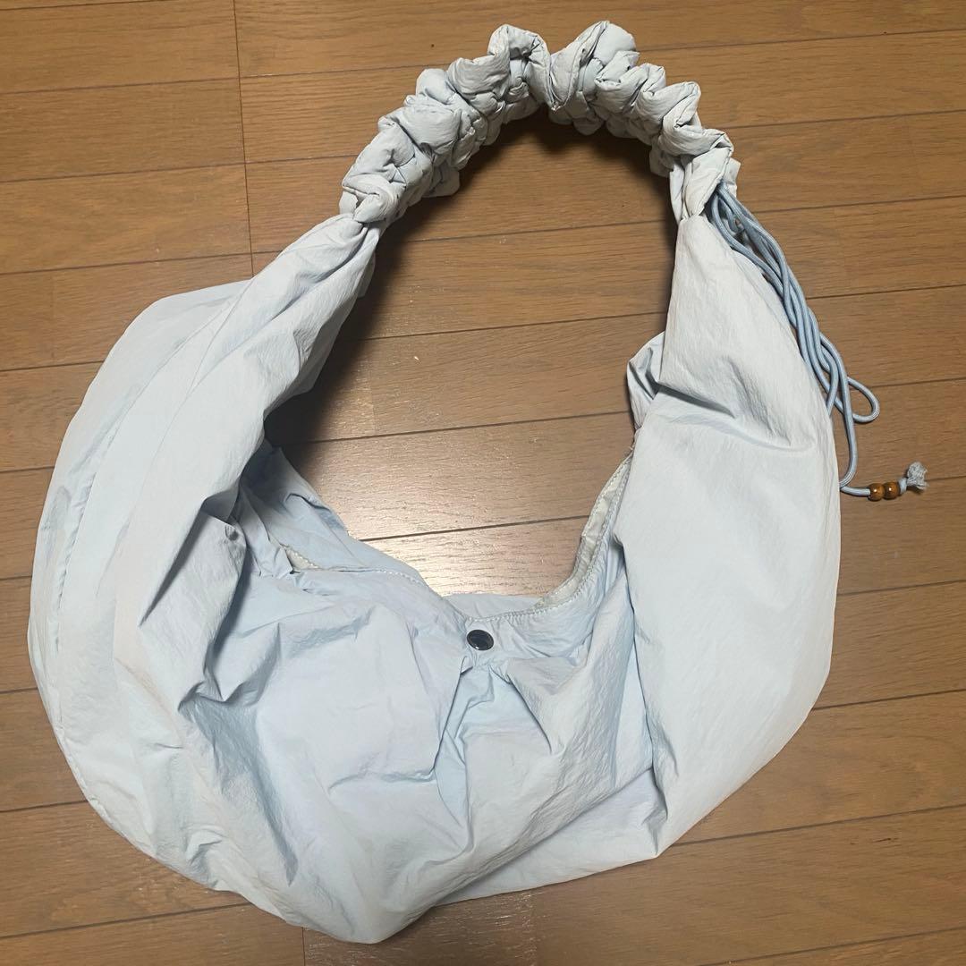 a2o ギャザーバッグ（ショルダーバッグ）水色