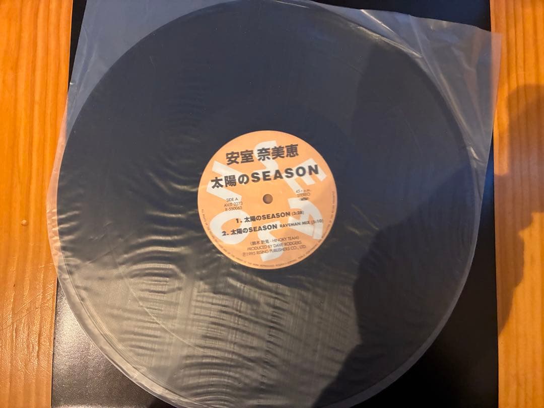 安室奈美恵 太陽のSEASON レコード➕データ
