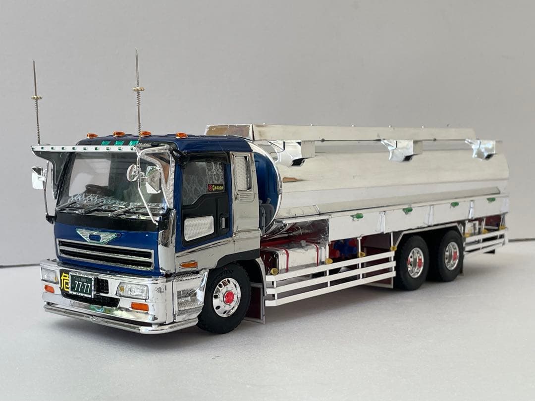 希少1/32 大型メッキタンクローリー 「危」デコトラプラモデル 特殊車両完成品