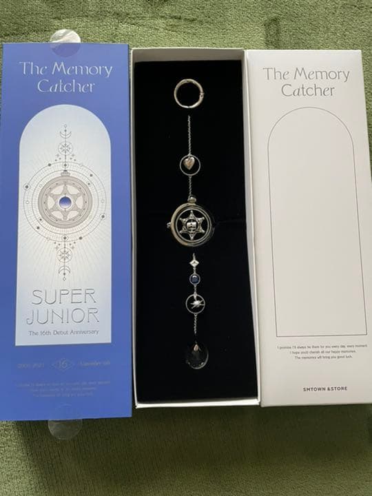 スーパージュニア 16周年記念 限定 キャッチャー