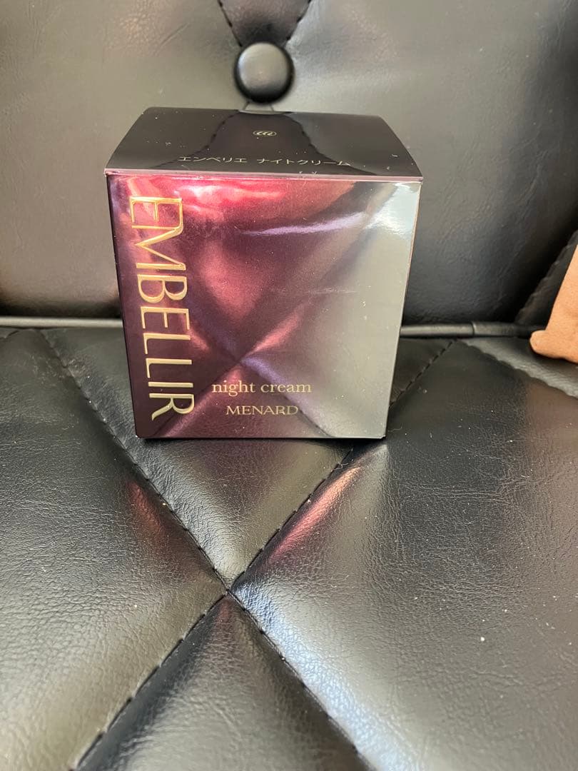 メナード エンベリエ　ナイトクリーム35g 新品