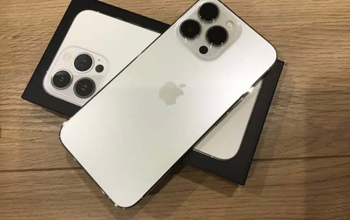 コンピュータ・IT iPhone13Pro 256GB