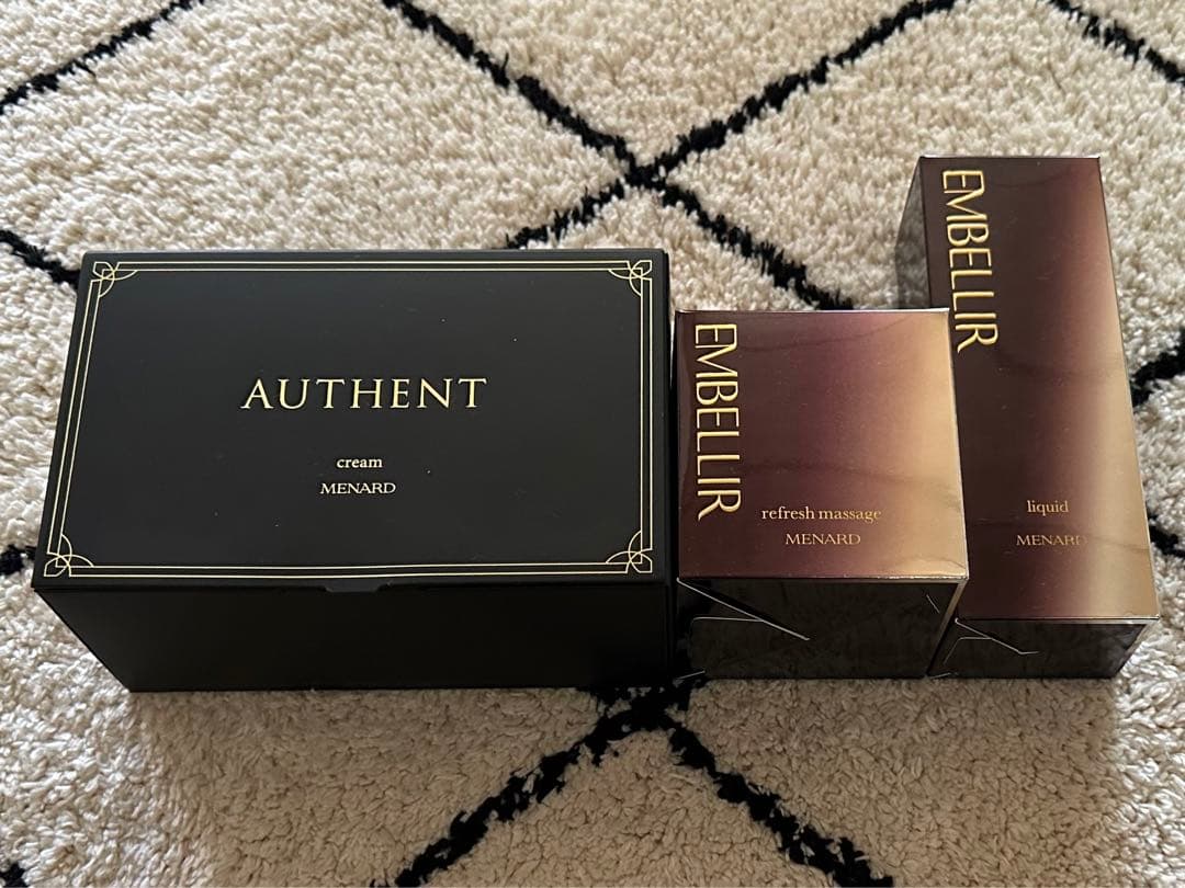 メナードオーセントクリーム（新発売）&エンベリエ3点セット
