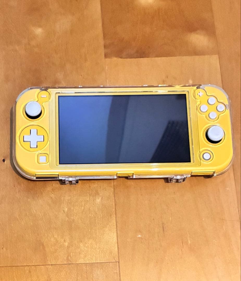 Nintendo Switch Lite イエロー クリアケース