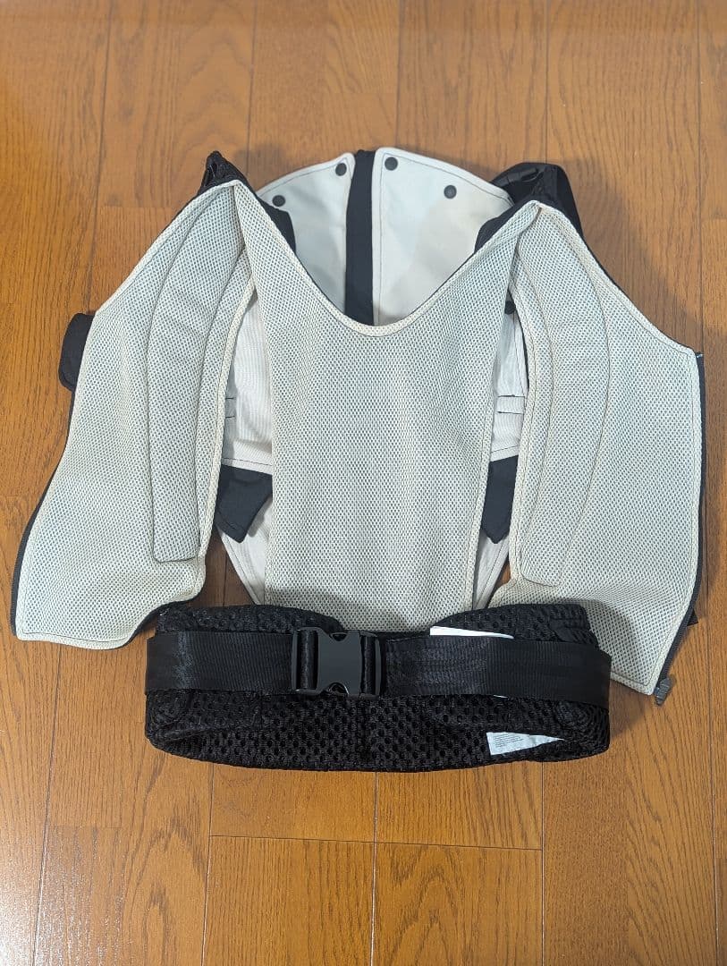 bebe swanべべスワン ベスト型抱っこ紐