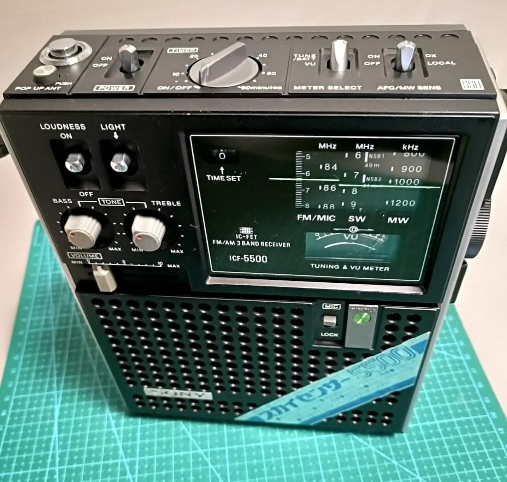 け*0様 SONY ソニー　ICF-5500 BCLラジオ　スカイセンサー　昭和