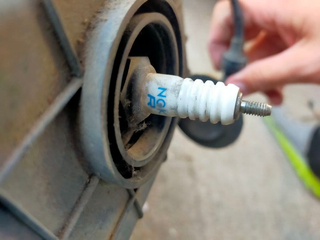 セピアzz ca1ebのエンジン 値下げいたします