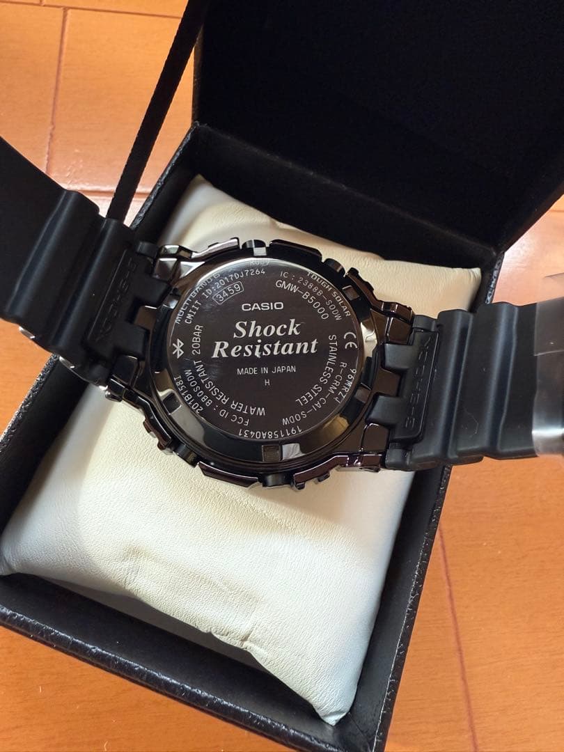 美品 CASIO G-SHOCK GMW-B5000G-1JF ソーラー電波