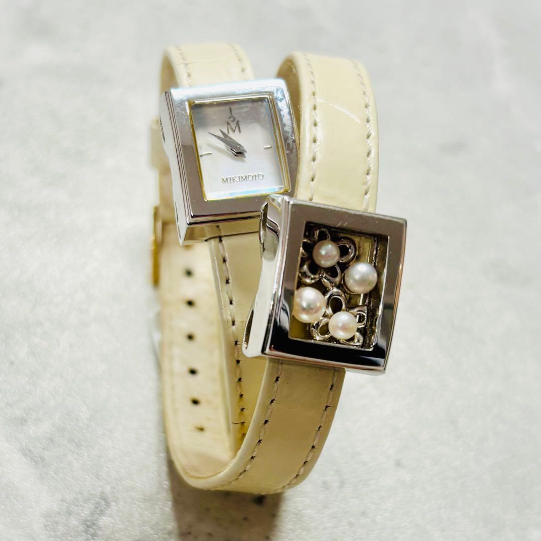 ⚠️週末セール！【ミキモト】腕時計　アイボリー　二連 　稼働