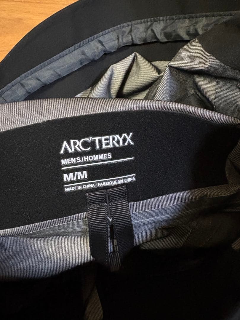 アークテリクス　ベータLT ジャケット　Mサイズ