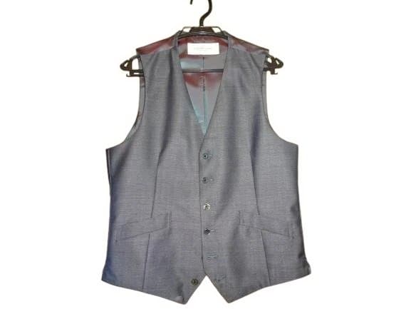 TK_yy様売約済【極美品】グレー無地シングルスリーピーススーツMサイズ