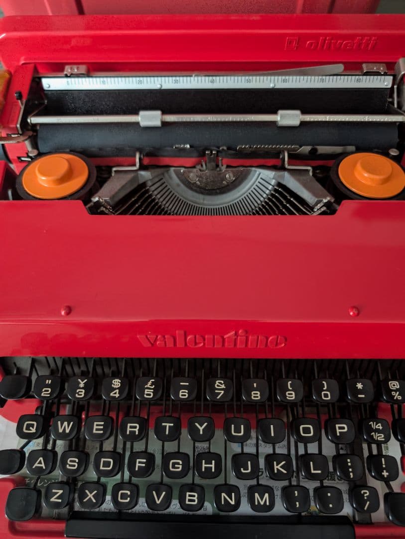 Olivetti valenetime　 タイプライター オリベッティ