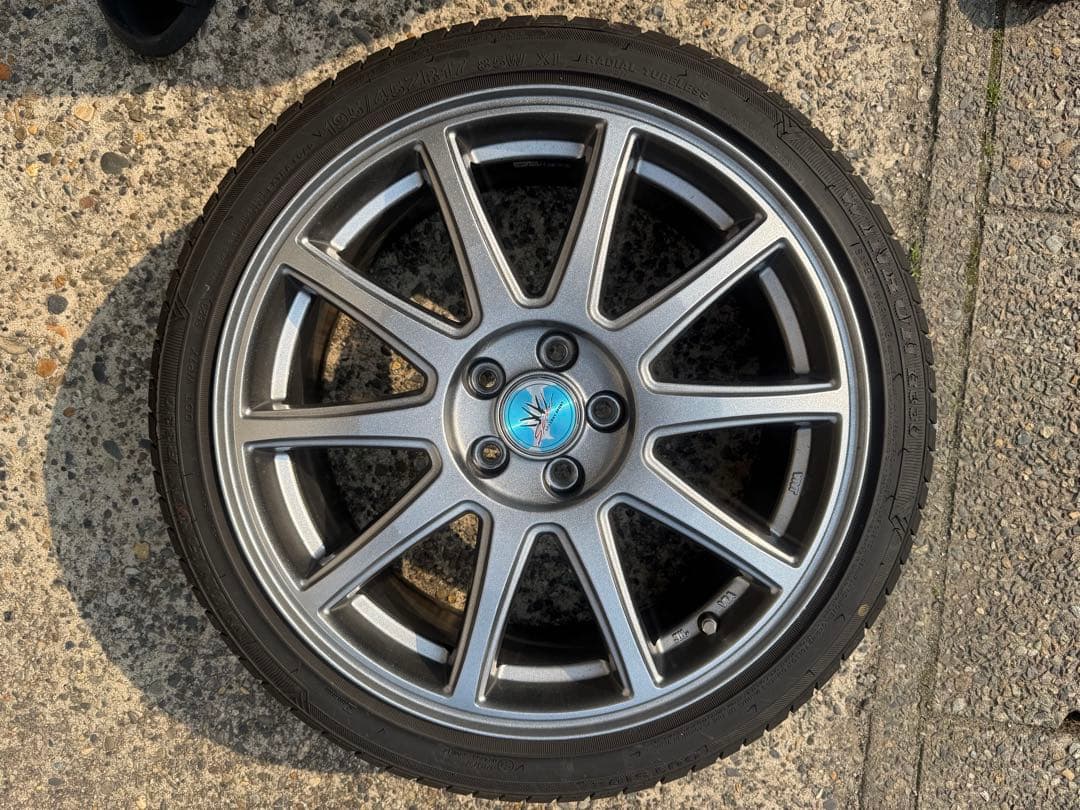 シエンタ　195/45r17グレー 5スポーク　サマータイヤホイールセット