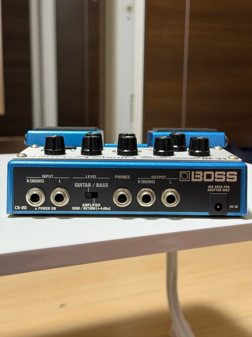 ギター BOSS CE-20