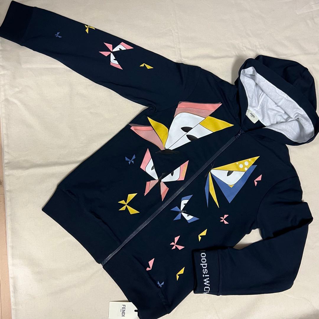 新品 高級ブランド FANDI フェンディ 子供服 モンスター パーカー 10A
