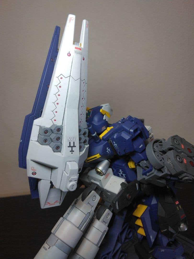 HG アドバンスド・ヘイズル　全塗装完成品　改造品　台座付　説明書付き