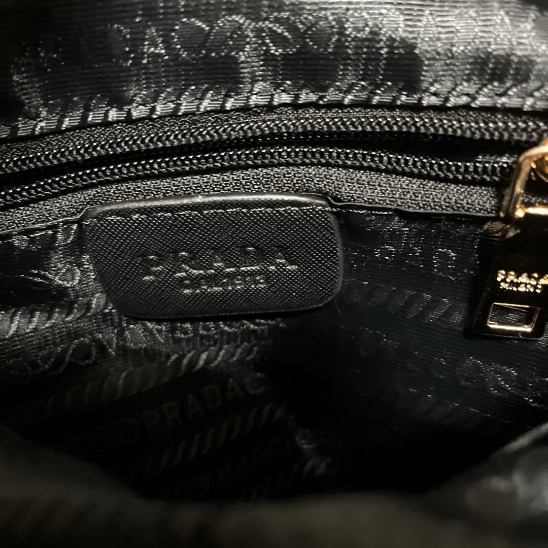 PRADA ハンドバッグ、ショルダーバッグ
