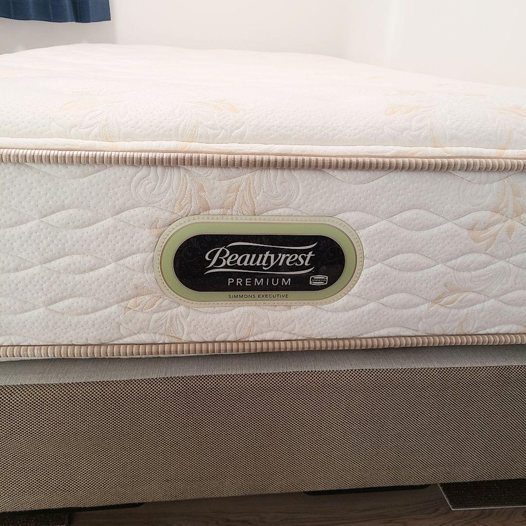 SIMMONS　シモンズエグゼクティブマットレス　セミダブル