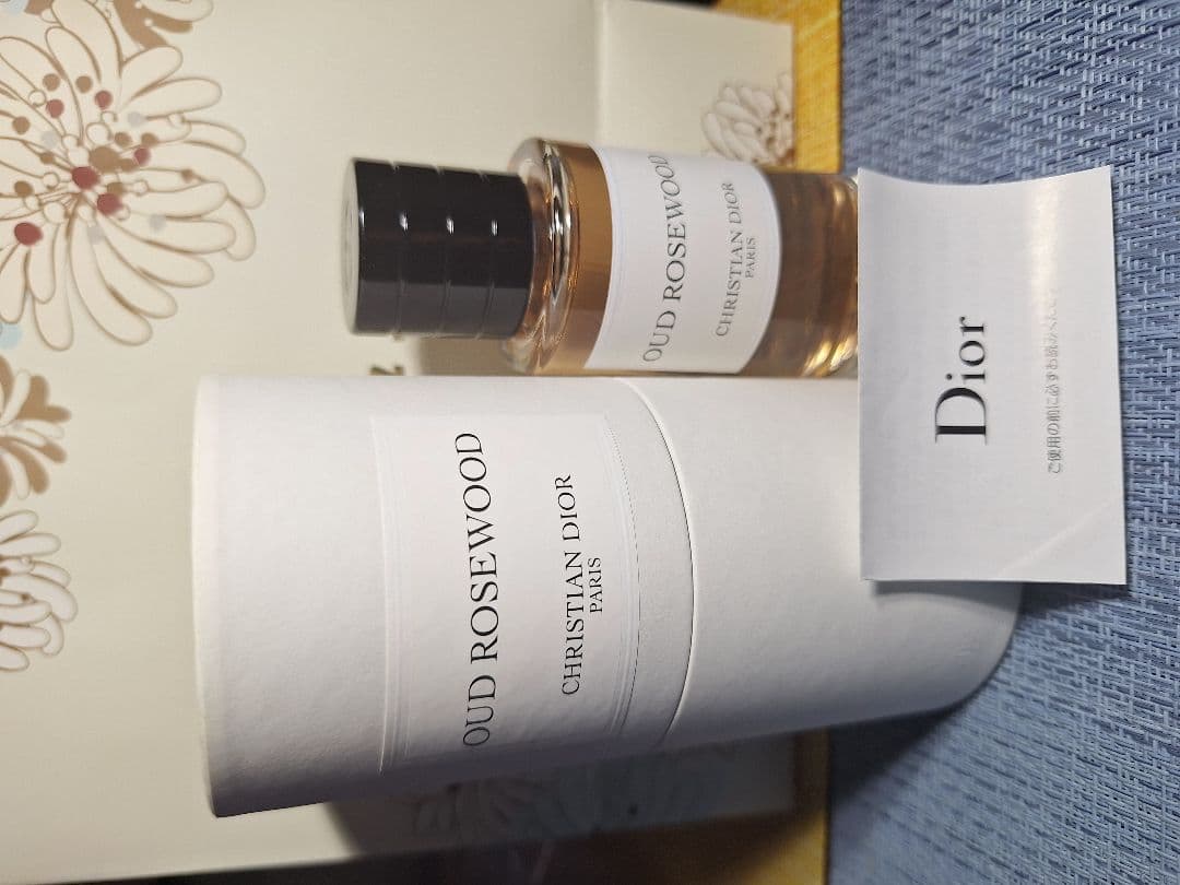 OUD ROSEWOOD CHRISTIAN DIOR 香水