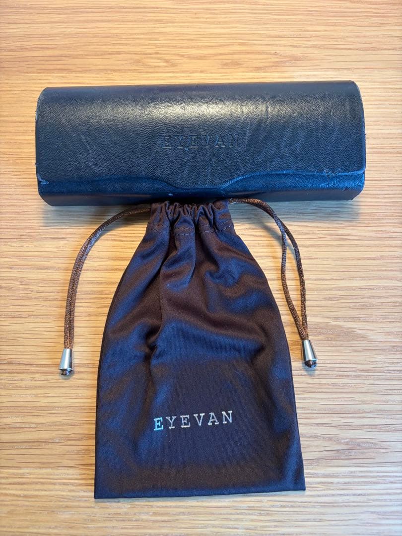 EYEVAN Jonathan サングラス シルバー / ブラック ユニセックス