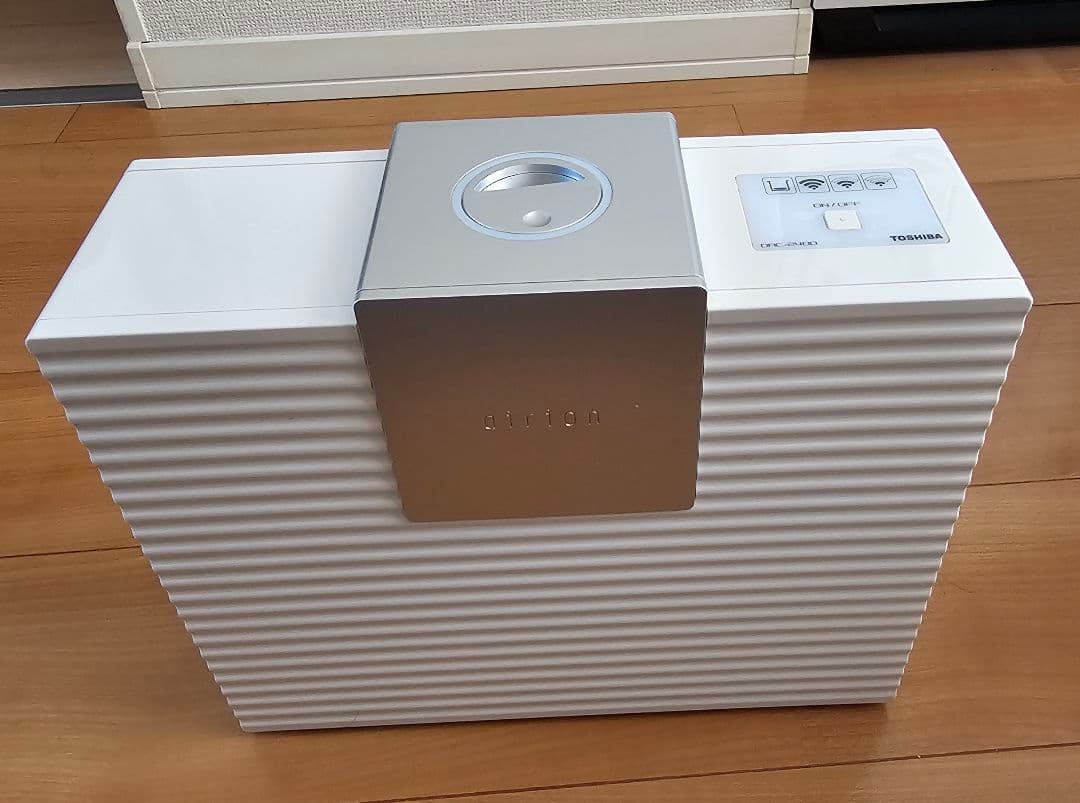 TOSHIBA 消臭器 エアリオン・ワイド 本体 交換用ジェル3本 消臭スプレー