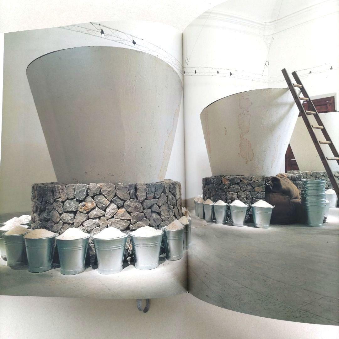 Fabrio Plessi:Opus Video Sculpture/ビデオ彫刻