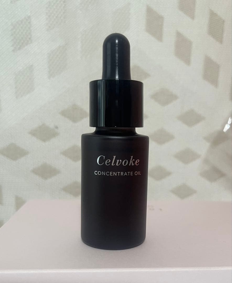 セルヴォーク　コンセントレートオイル18ml ×4本　新品未開封　ラスト１セット