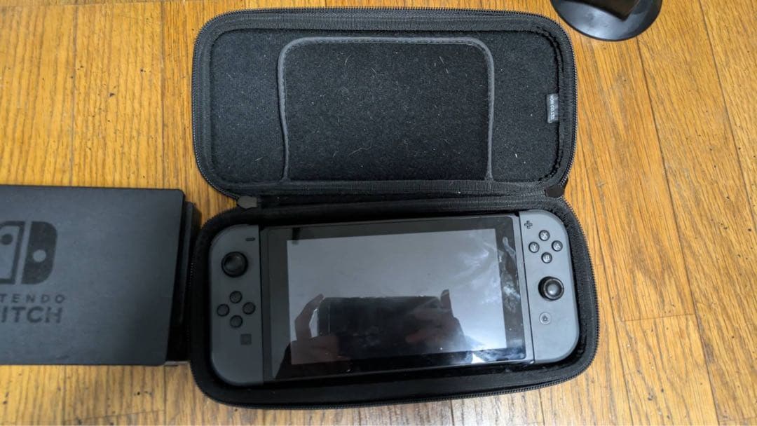 Nintendo Switch 本体 グレー ケース付き