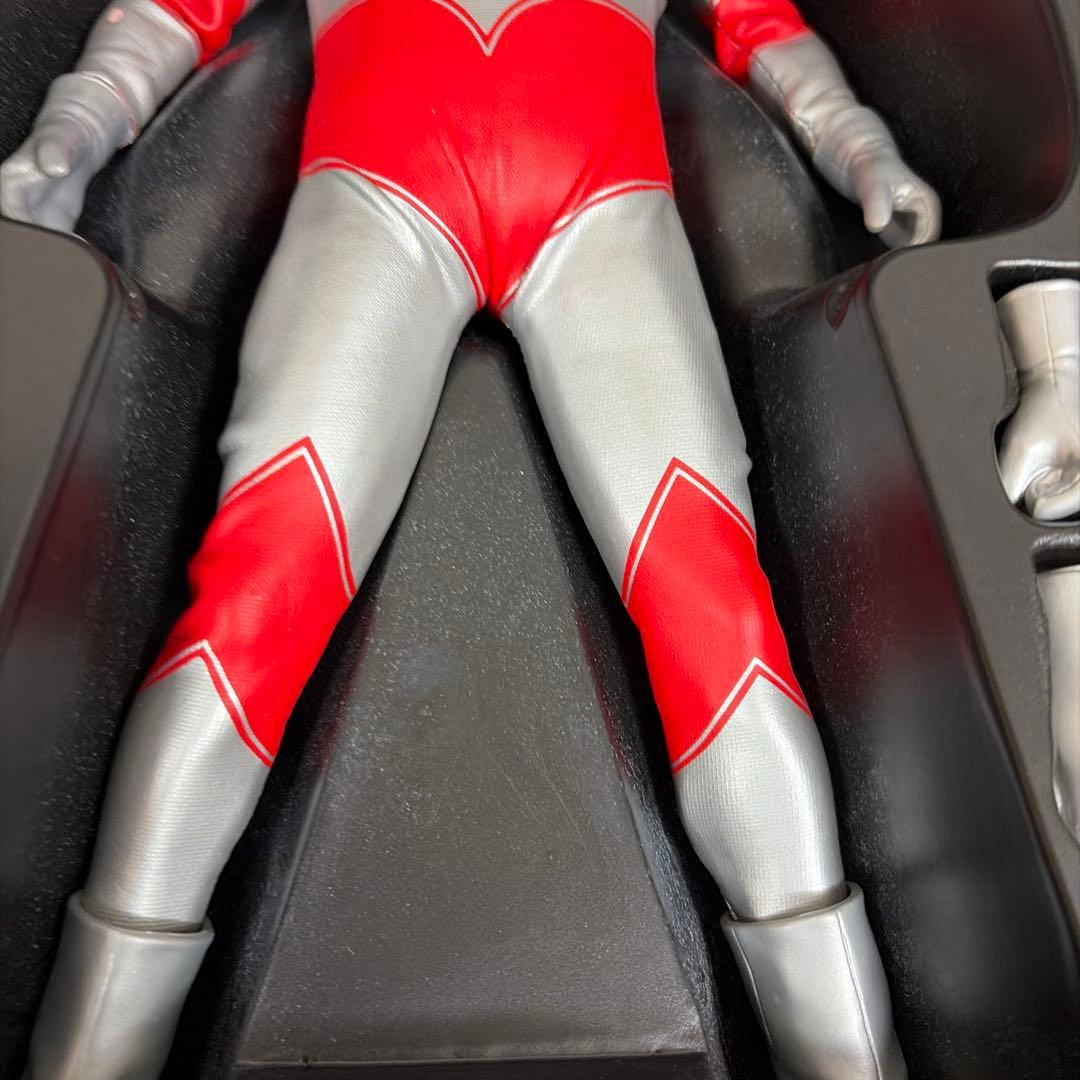 RAH帰ってきたウルトラマン　破損あり