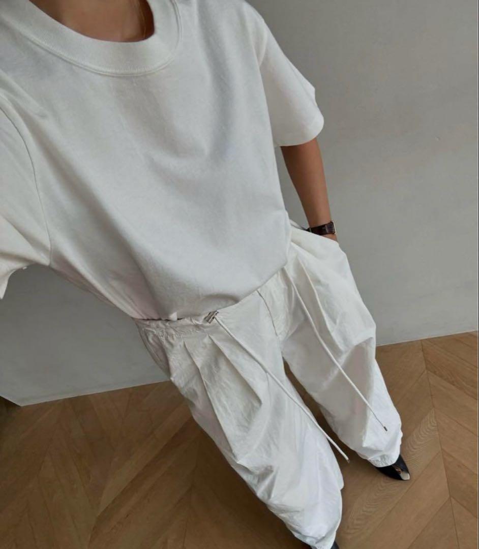 新品タグ付き 2tuckナイロンボリュームパンツ　searoomlynn