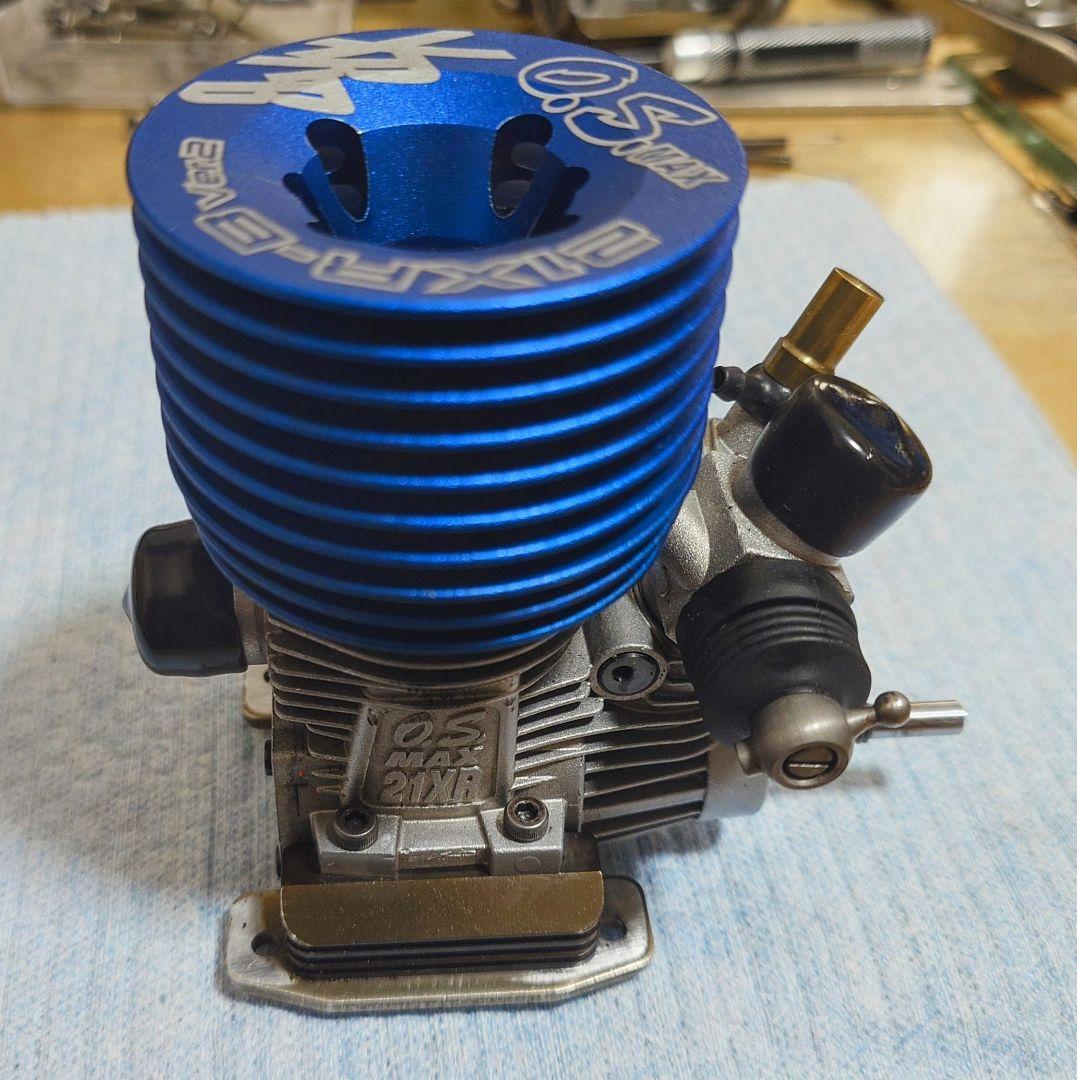 O.S. MAX 21XR-B Ver.2 エンジン
