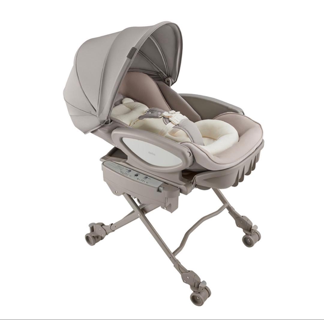 (送料込みに変更)Aprica ユラリズム　オート　ベビーチェア