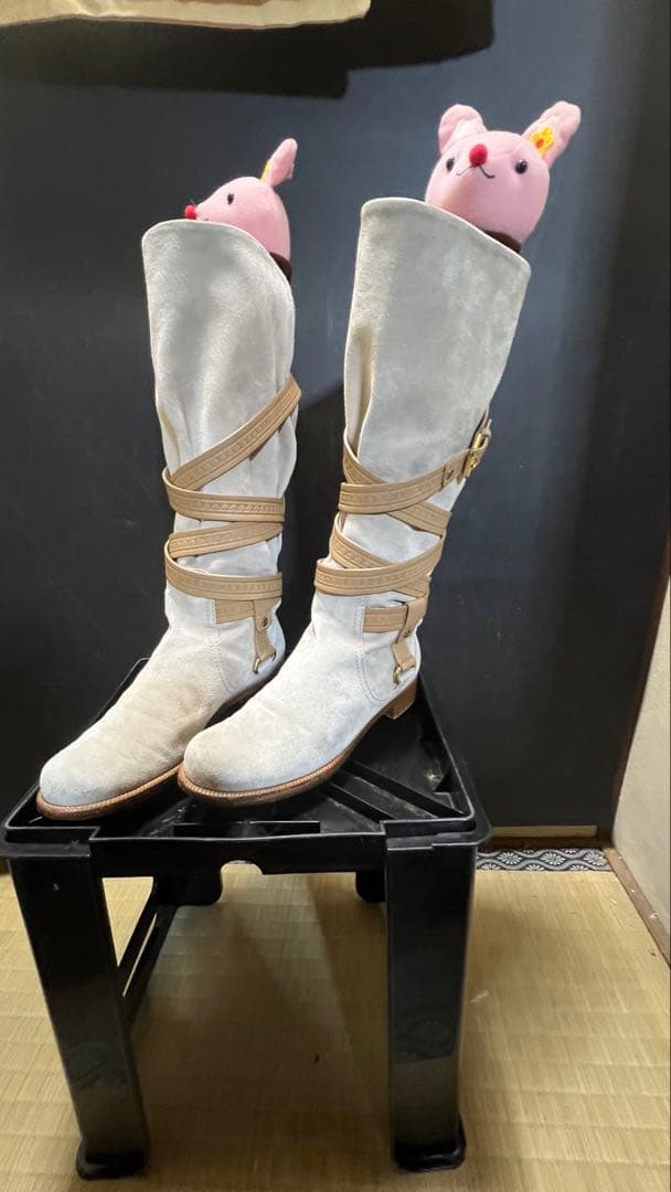 デパート購入ルイヴィトンロングブーツスエードレザーベルトライトグレー&ベージュ