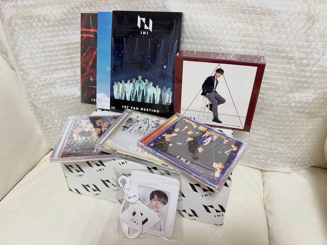 INI 1ST FAN MEETING / INI A藤牧京介3形態収 納BOX