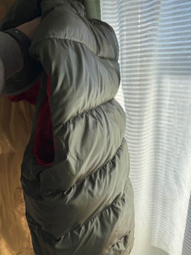 DUVETICA ダウンベスト　メンズ