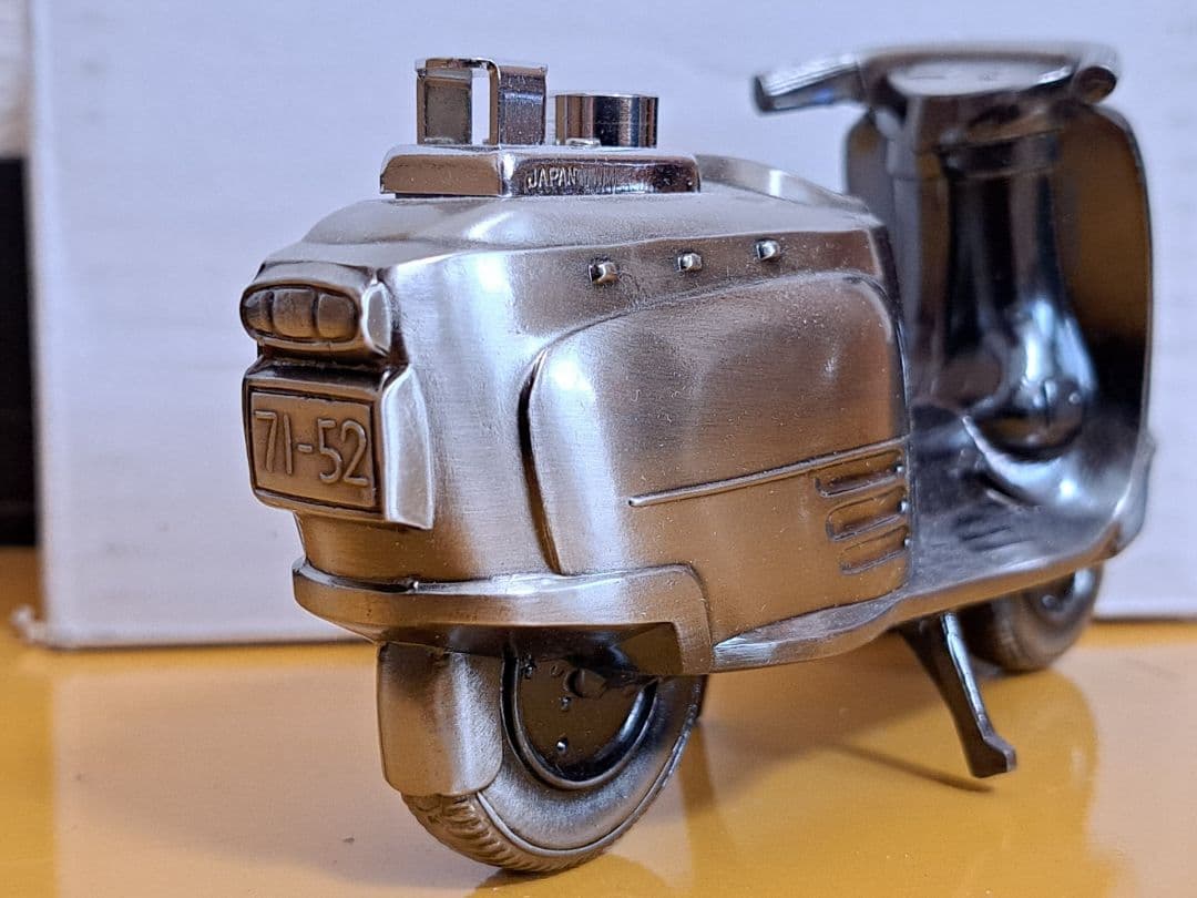 富士重工 ラビット スクーター型 金属製 卓上ライター【未使用新品】