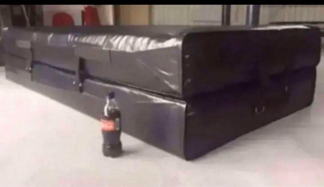 業務用　大型持ち運び折りたたみ安全マット