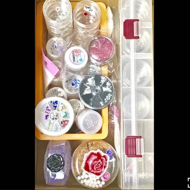 【大量！】デコ素材(ネイルストーン、ラインストーン一色)