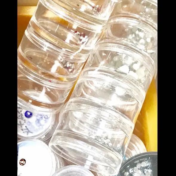 【大量！】デコ素材(ネイルストーン、ラインストーン一色)