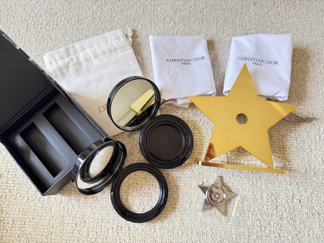 ディオール　雑貨　ファンデーション　スマホ　リング　リップ　ケース　非売品