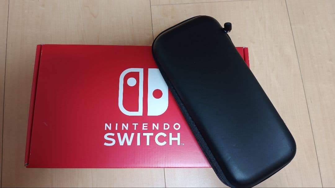 Nintendo Switch本体 ＋ケース付
