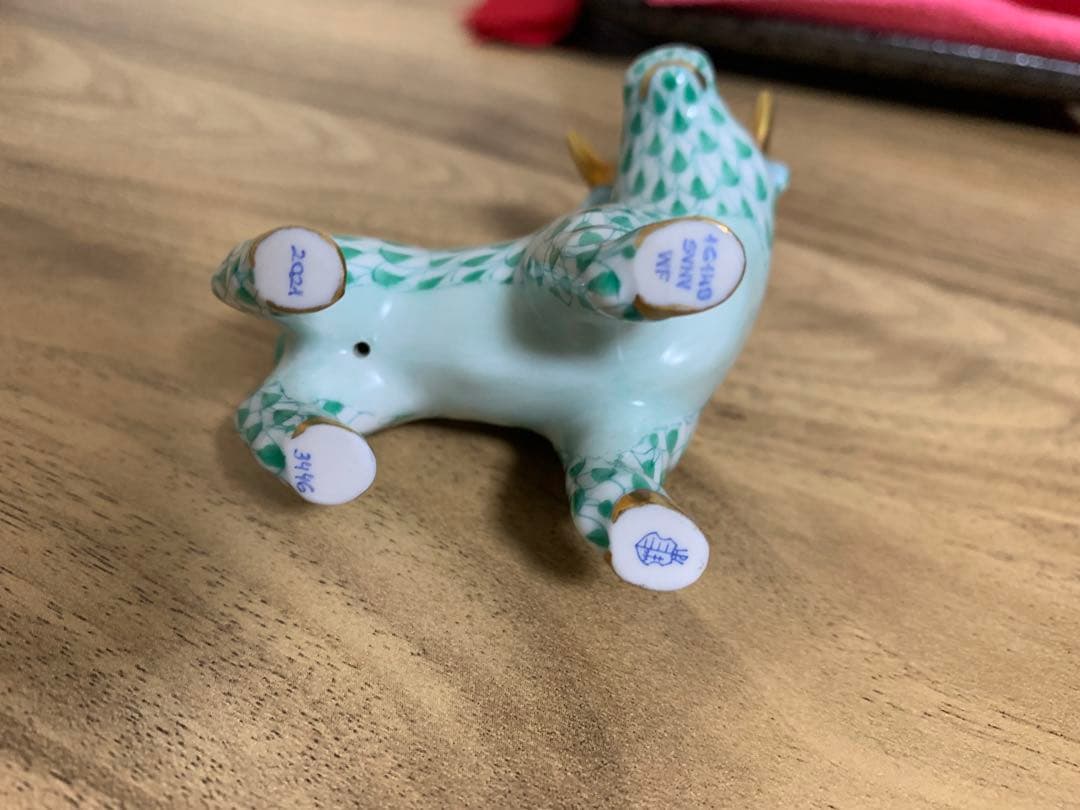 うし(丑・牛・グリーン) ヘレンド/Herend干支置物