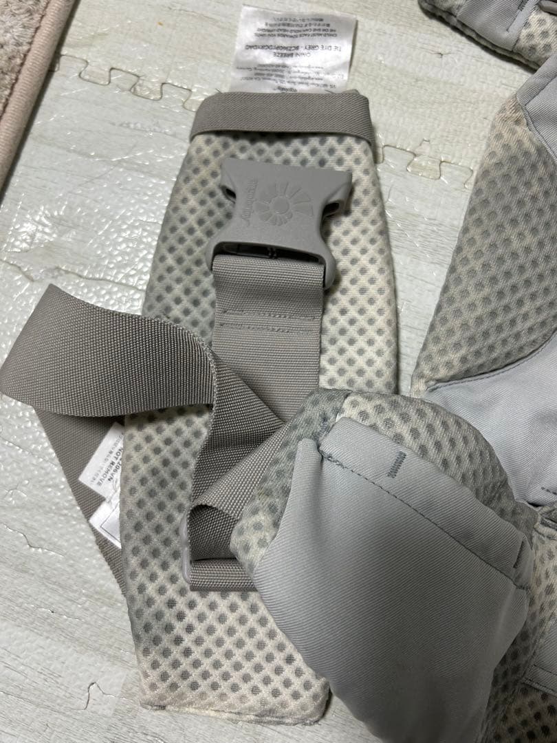 エルゴベビー　オムニブリーズ OMNI Breeze パールグレー