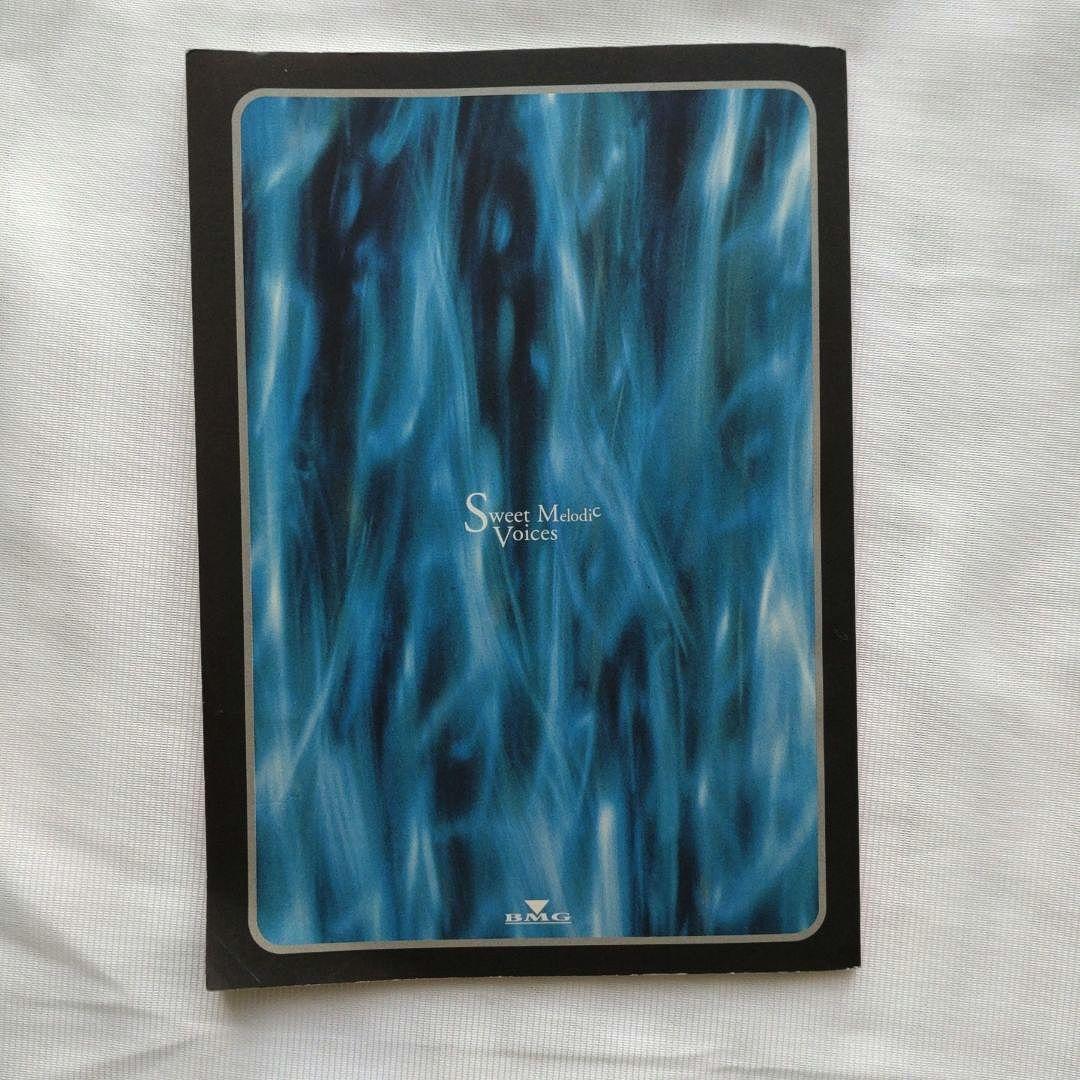 J-POP 70年〜90年代人気女性ボーカル32組 【超希少オムニバスCD盤】