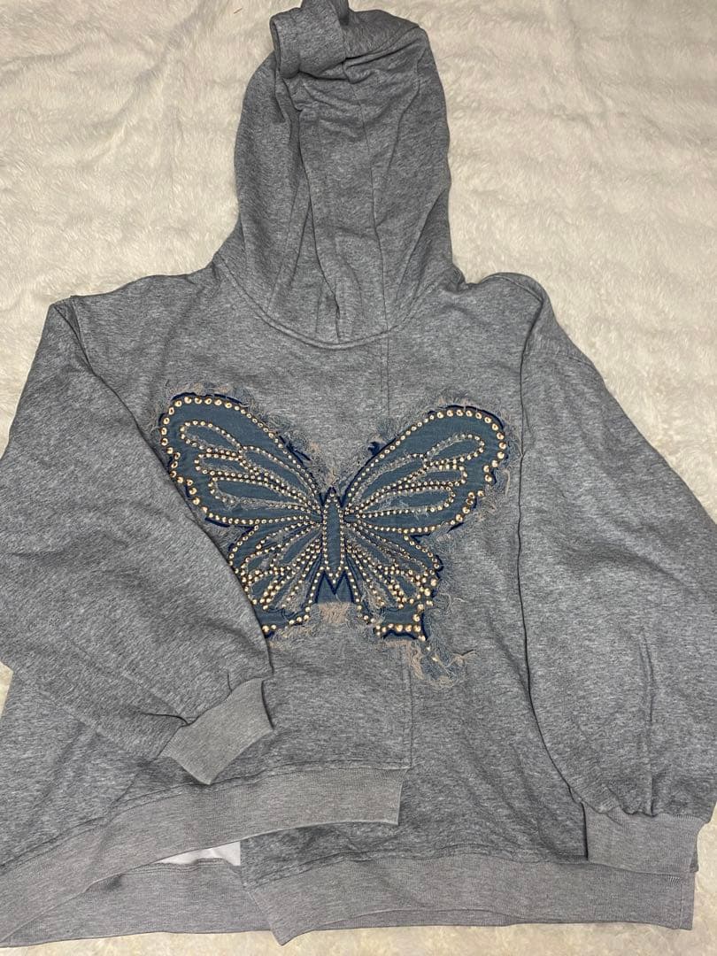 aespa ウィンター着用 KEIKO butterfly パーカー